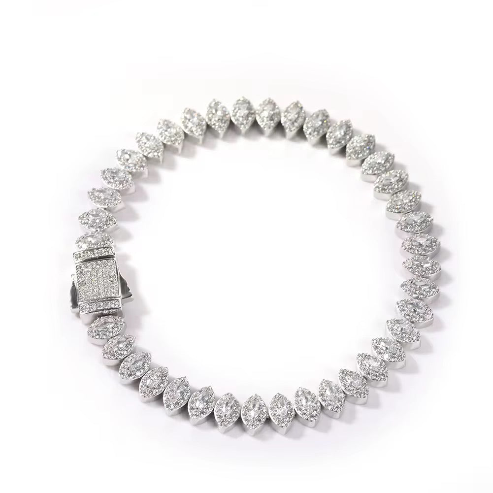 The Vivien Bracelet