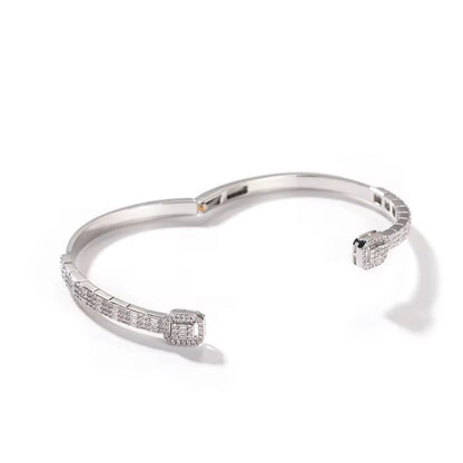 The Elara Bangle