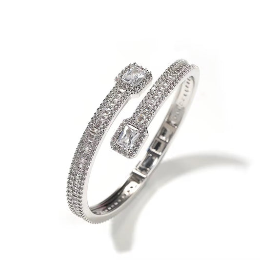 The Serena Bangle