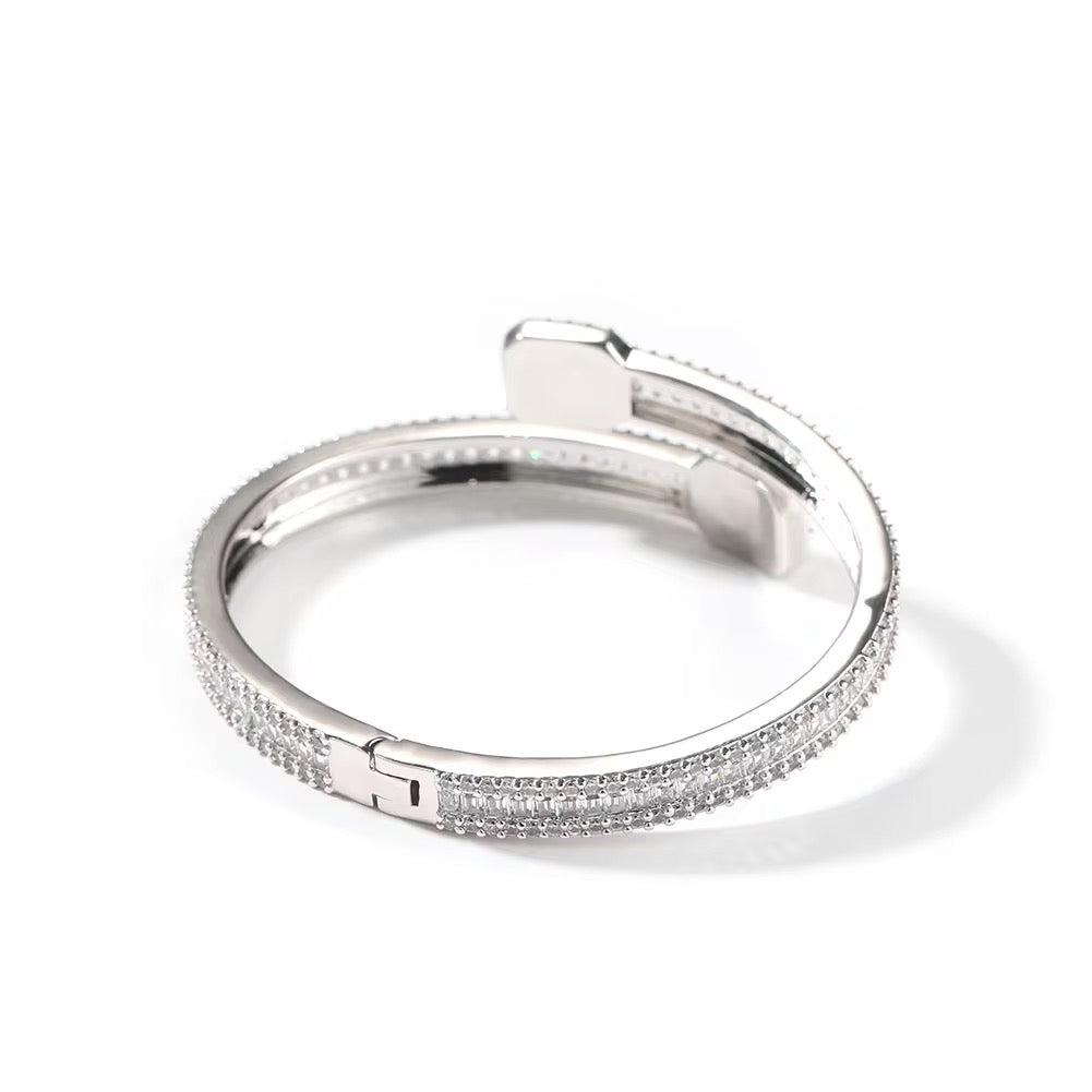 The Serena Bangle