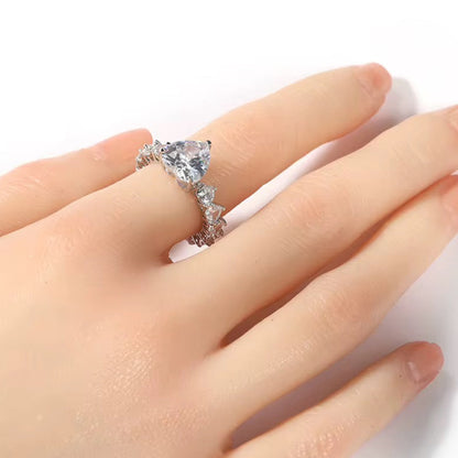 The Havana Love Ring
