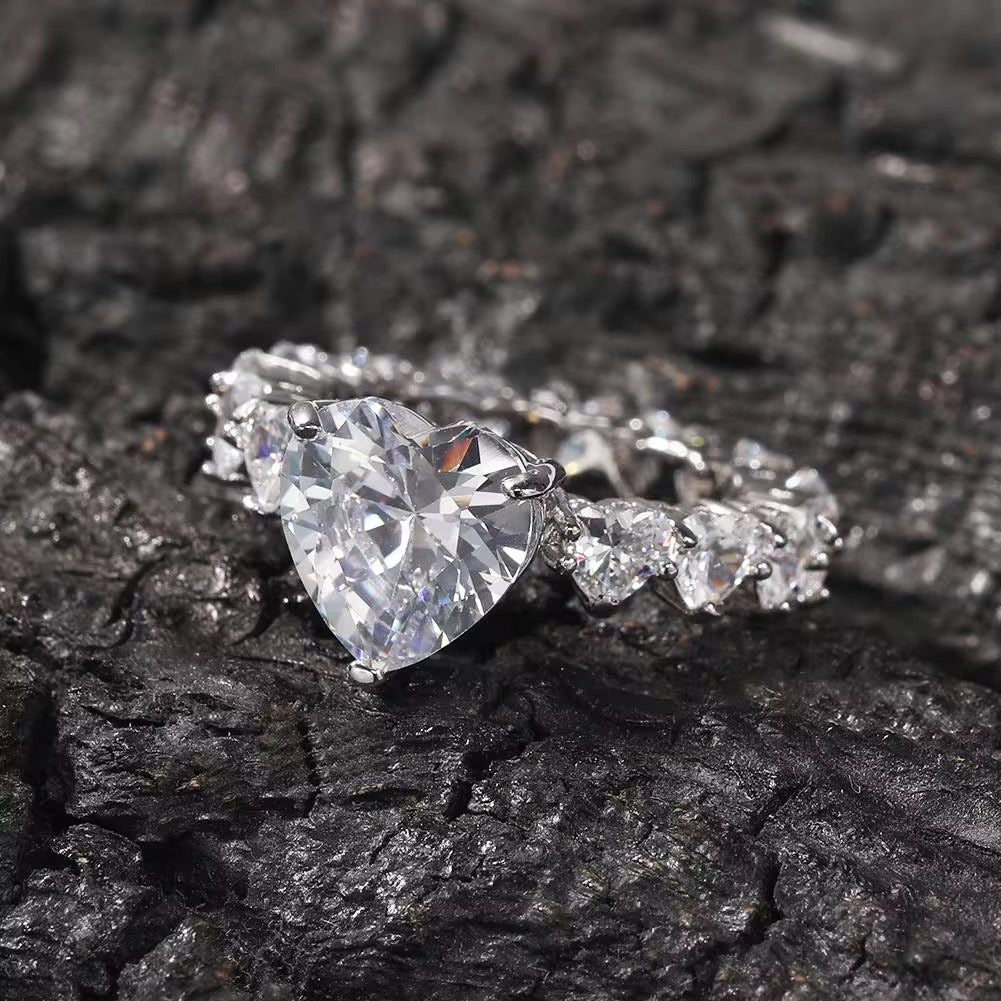 The Havana Love Ring