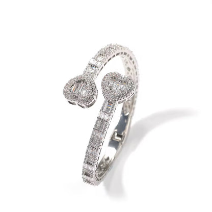 The Delphy Love Bracelet