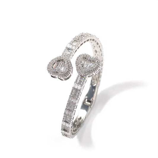 The Delphy Love Bracelet